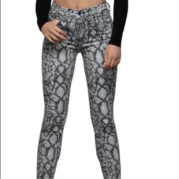 Good American Good Waist Jeans in Snake Print new With Tags Size 6 - Picture 1 of 9